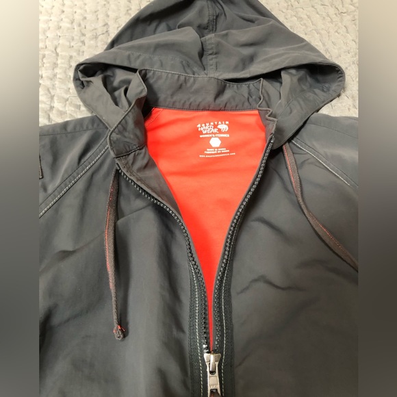 Mountain Hardware Jacket - 8 - Picture 9 of 9